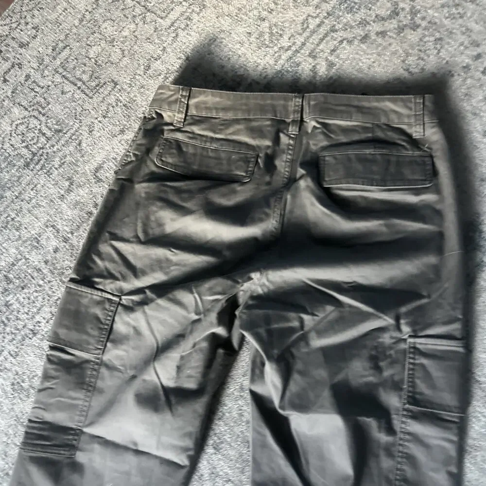NWT GSTQ Lightweight Cargo Pants Canteen Men's Pants 31